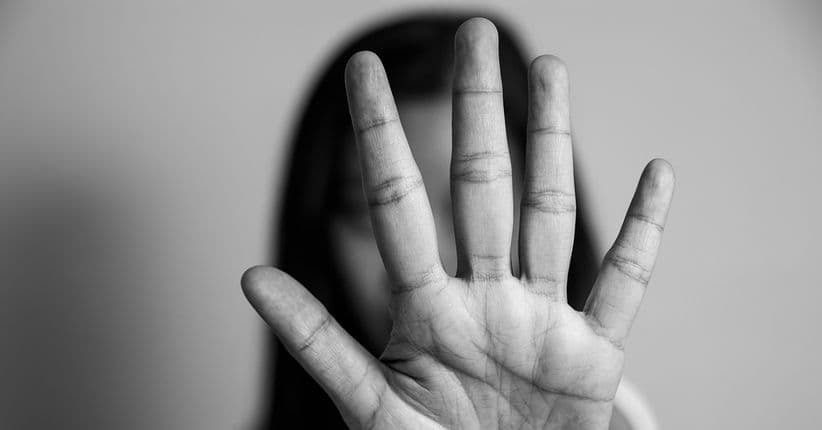 Sancionada lei que institui programa de combate à violência digital contra a mulher na Paraíba