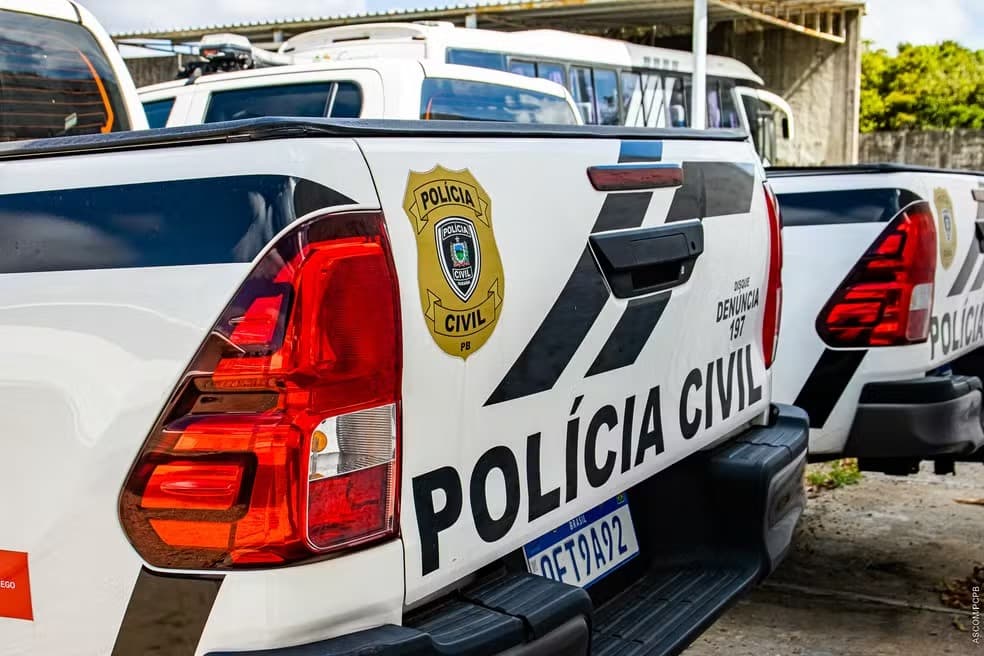 Homem é preso após agressões contra mãe idosa em Tavares