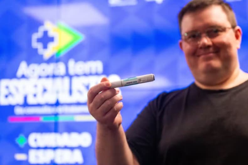 Ministério da Saúde anuncia projeto para tratamento de diabetes com 'canetas emagrecedoras' através do SUS