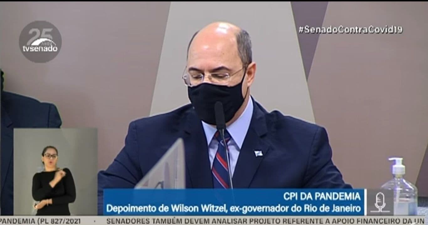 Bolsonaro diz que Witzel sabia do depoimento do porteiro do caso Marielle