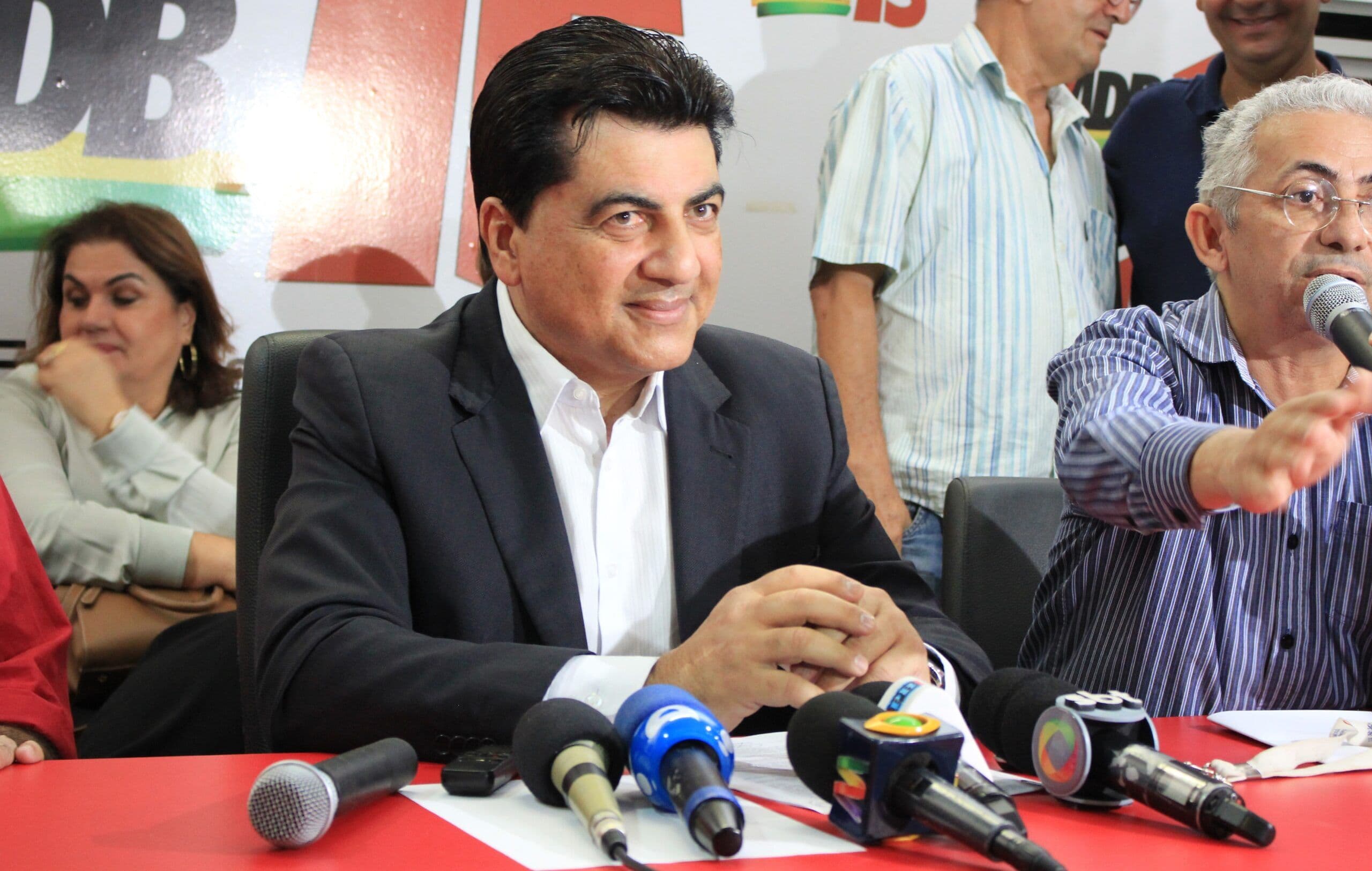 Caso Manoel Junior: Constituição Federal veda acumulação de dois mandatos eletivos