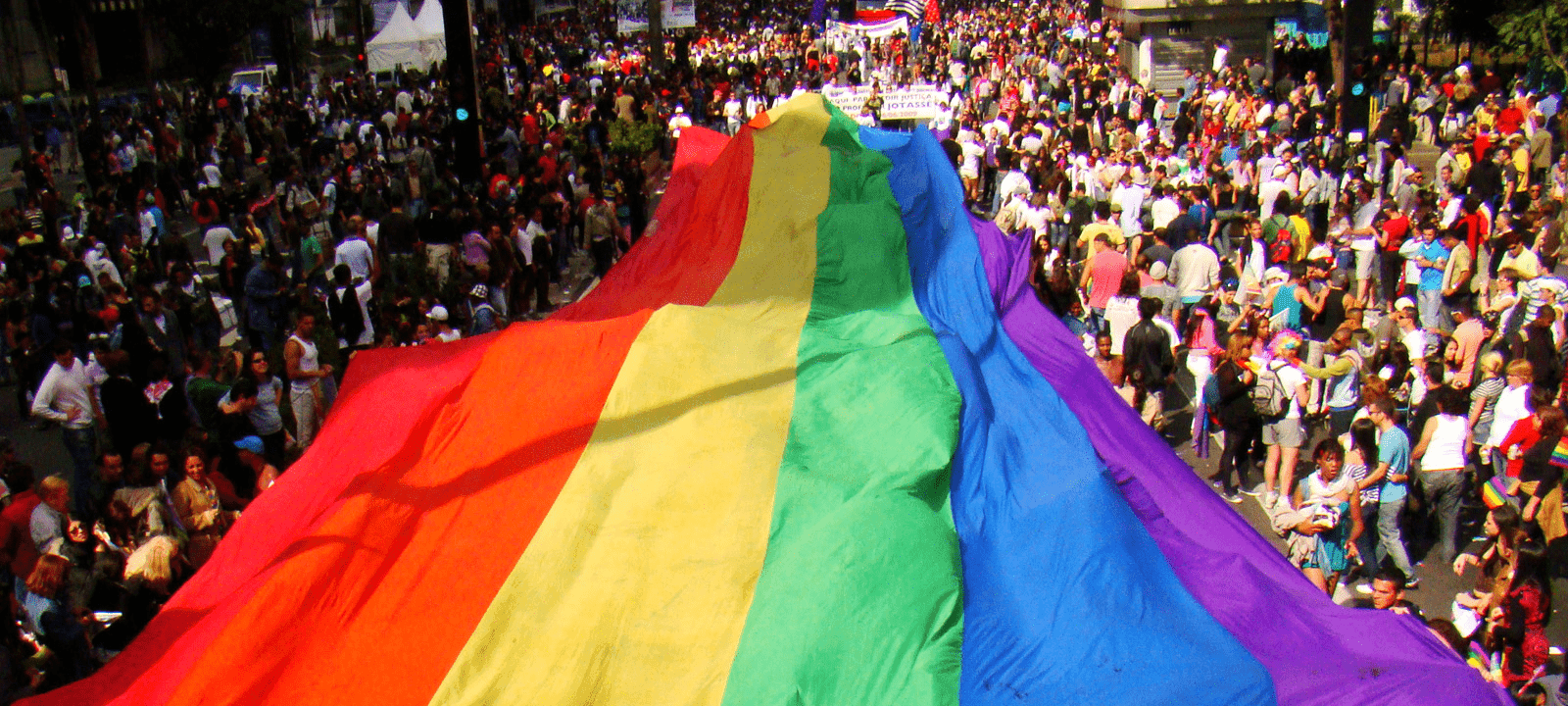 Vereadores aprovam, por unanimidade, projeto de lei que proíbe participação de crianças em paradas gays em João Pessoa