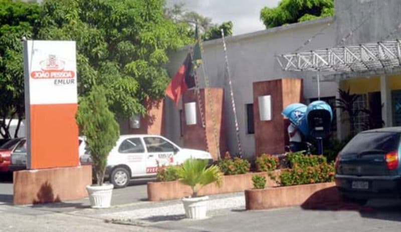 Gari que ganhou licitação da EMLUR mora em Magabeira IV e seu sócio, em Manaíra