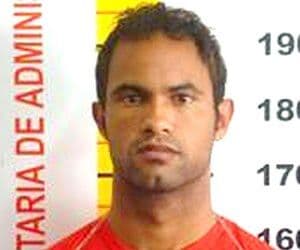 Justiça nega liminar para tirar goleiro Bruno da prisão