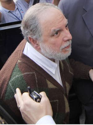 Após exame de corpo de delito, Pimenta Neves vai para Tremembé