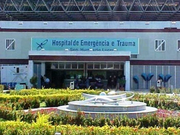 Homem é internado após ter testículos mordidos por mulher durante briga