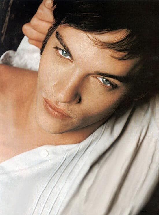 Ator de "Os Tudors" comete tentativa de suicídio