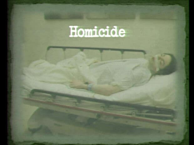 Durante julgamento, acusação mostra foto de Michael Jackson morto