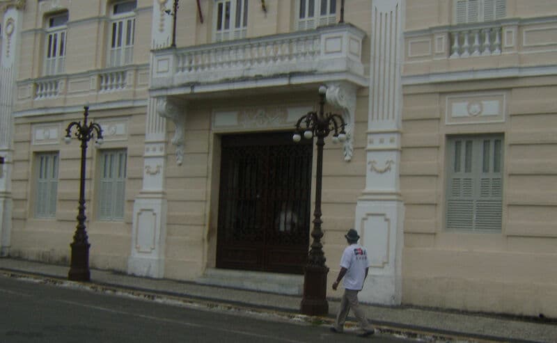 Prefeituras de João Pessoa e Campina Grande terão ponto facultativo na quinta-feira e Estado segue expediente normal