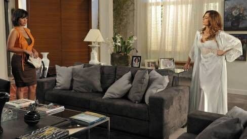 'Fina estampa': Tereza Cristina tenta matar Marcela, mas ela ressuscita