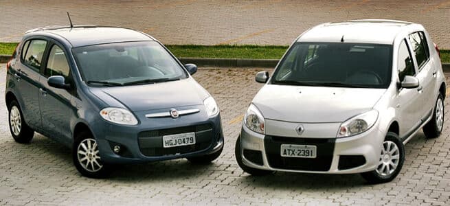 Palio X Sandero: compactos duelam nas versões “mil”