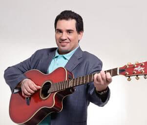 Morre o músico Alexandre, irmão de Karina Bacchi