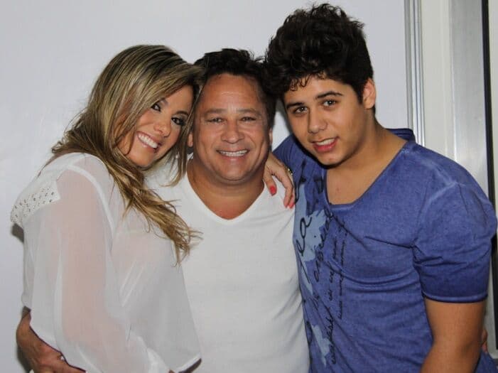 Cantor vai parar e já tem um substituto