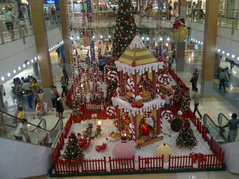 Confira horários de funcionamento de shoppings e lojas em João Pessoa durante feriado de fim de ano