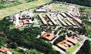 Unipê amplia projeto de informática para atender 120 jovens e inscreve para últimas vagas