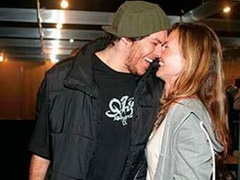 Mulher de Chorão diz que tentou internar cantor