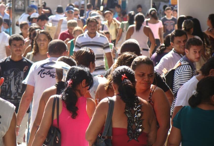 Carnaval: órgãos públicos, shoppings e bancos mudam horários em João Pessoa a partir de amanhã; confira abre e fecha