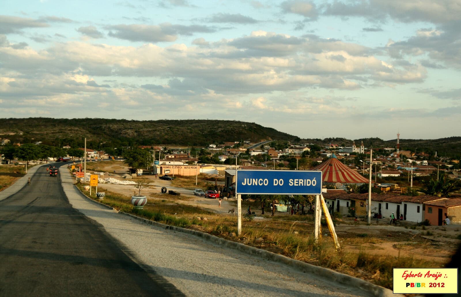 TCE intima prefeito de Junco do Seridó para justificar aumento de 107% nas contratações temporárias