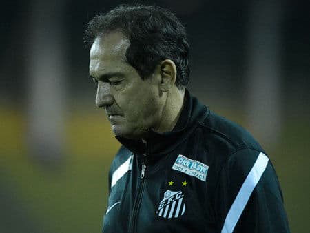 Após dois anos, Santos demite o técnico Muricy