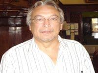 Juiz Edvaldo que faz greve de fome no Centro de Ensino passa mal e é internado