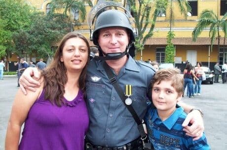 Antidepressivos são achados nas 2 casas da família de PMs