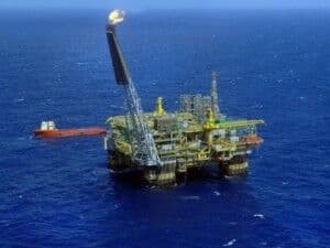 Disputa por 74,5 milhões de barris de petróleo terá participação de dez empresas no 5º Leilão da União