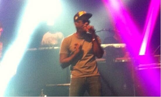 Uma noite carioca: Seu Jorge e Monobloco esbanjaram swing na Domus Hall