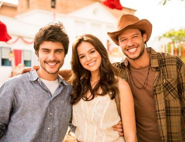 Conheça os personagens de 'Em Família' nas três fases da nova novela das 21h