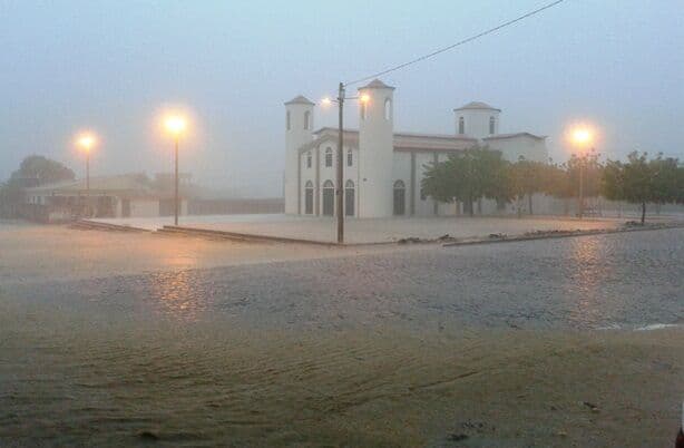 Inmet emite dois novos alertas de chuva forte e ventos de até 100 km/h para o Sertão paraibano