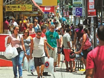 Taxa de desemprego recua em 15 estados no segundo trimestre, diz IBGE