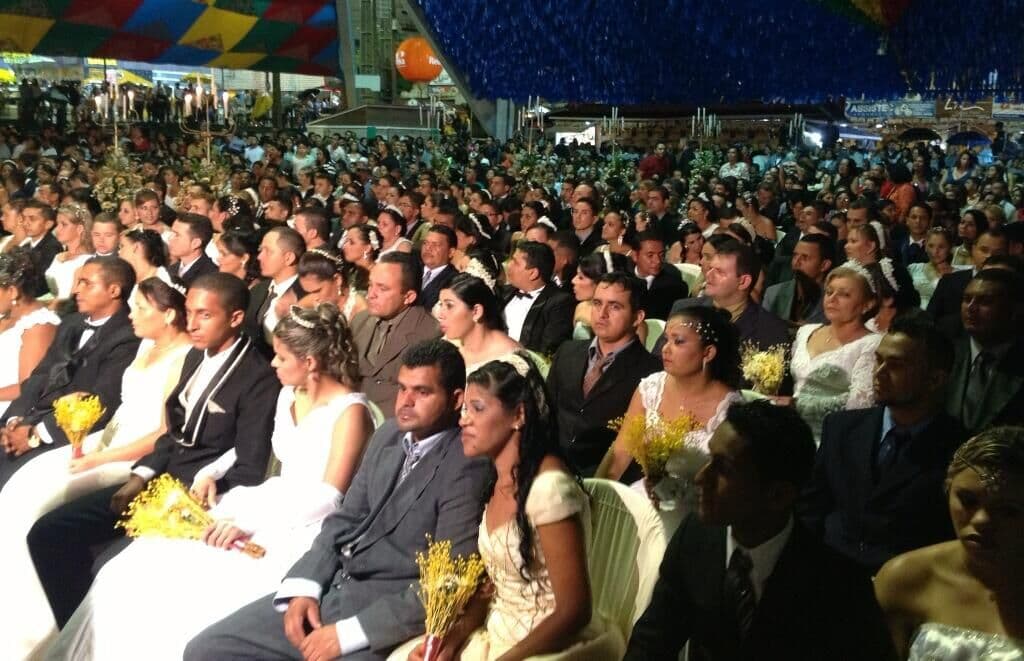 Prefeitura divulga data das inscrições para casamento coletivo no Maior São João do Mundo