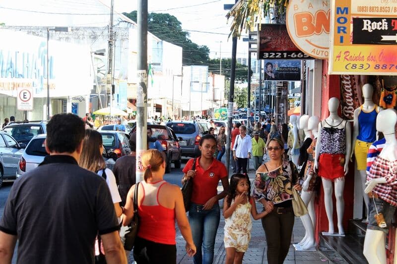 Paraíba registra aumento de 3% no volume de vendas do varejo e lidera crescimento nacional em março