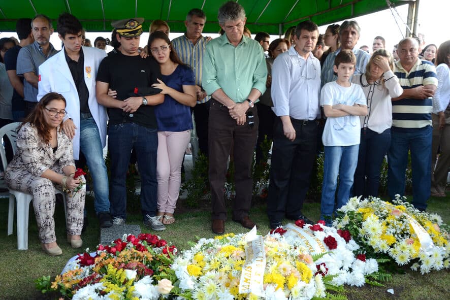 Coronel Chaves: Secretário-chefe da Casa Militar é sepultado em João Pessoa