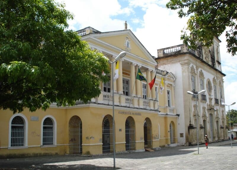 Arquidiocese divulga programação e paróquias preparam tapetes para celebração de Corpus Christi