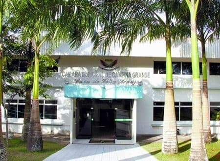 Câmara de Campina Grande adia início dos trabalhos legislativos em 2026 para manutenção do prédio