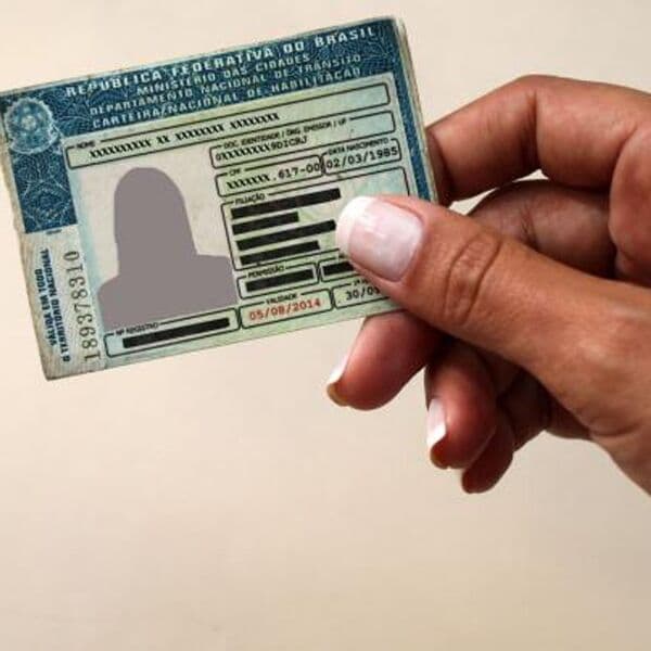 Ministério dos Transportes inicia consulta pública para fim da obrigatoriedade de autoescola para a CNH