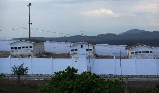 Detentos do presídio Serrotão iniciam rebelião na manhã desta quarta-feira