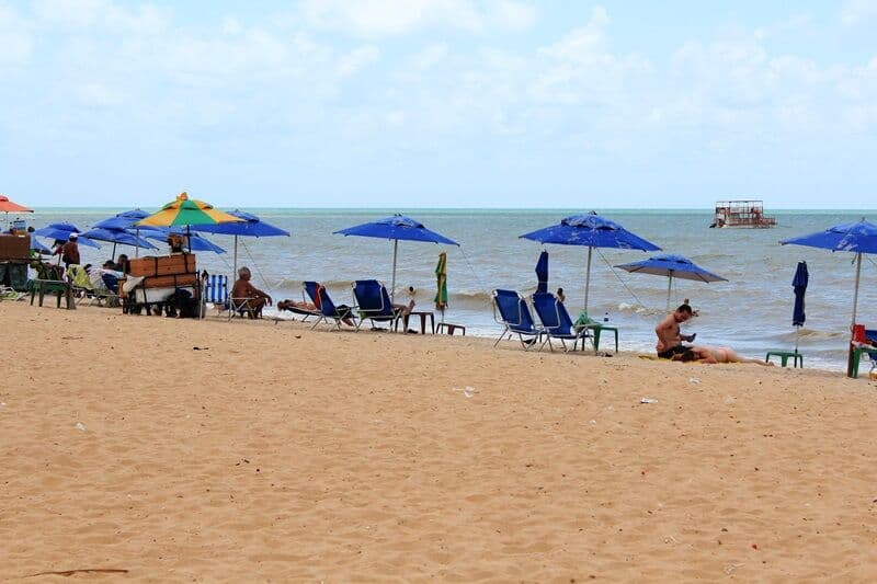 Paraíba tem seis trechos de praias impróprios para banho neste fim de semana