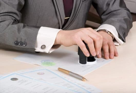 Cartórios podem ser punidos por cobrança indevida de custas a beneficiários da justiça gratuita