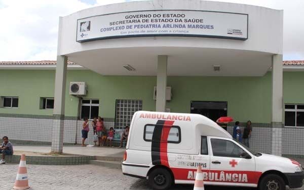 Criança de cinco anos em tratamento de meningite é abandonada em hospital de João Pessoa