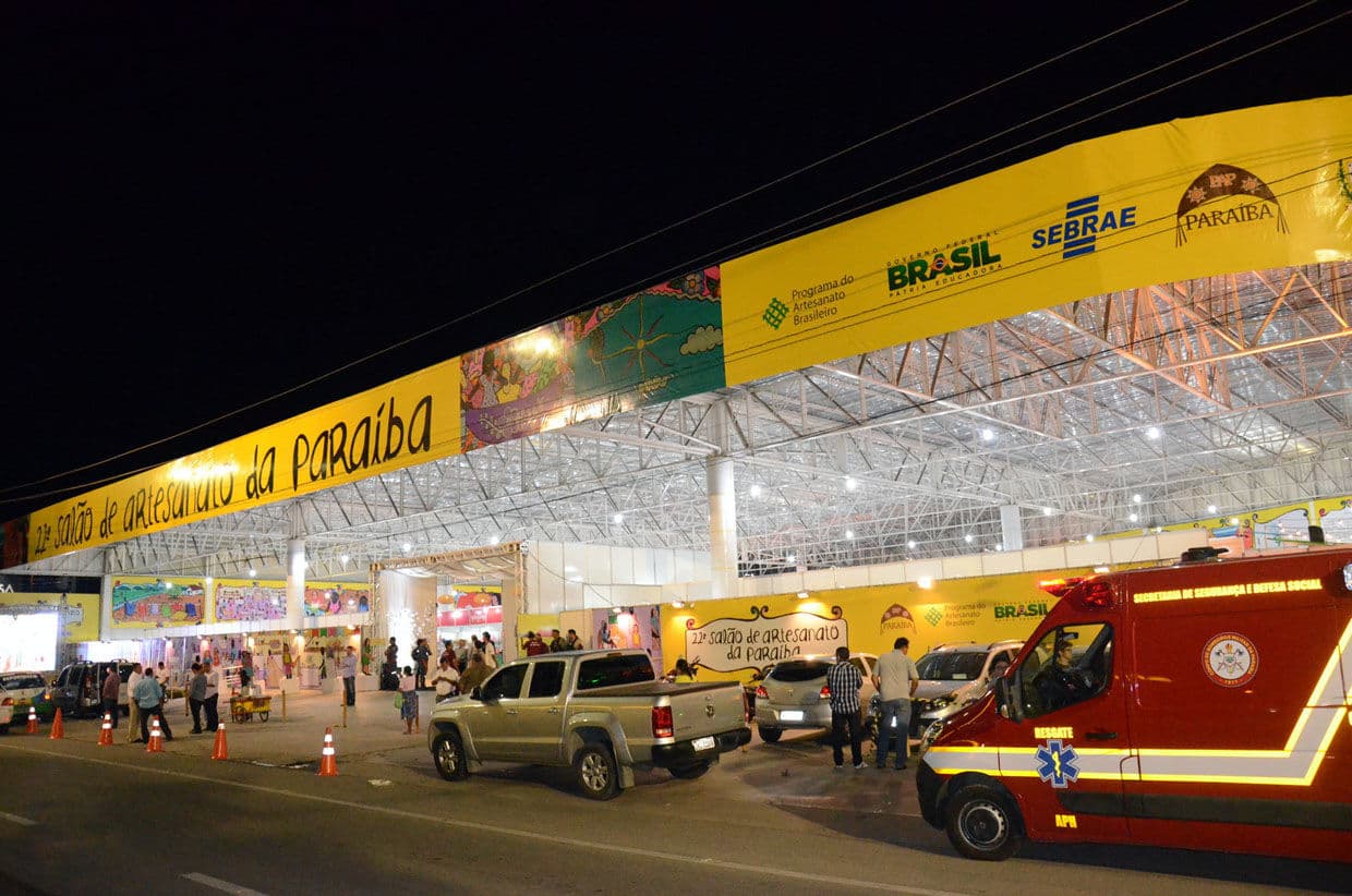 Salão do Artesanato abre para visitação durante feriado de São João em Campina Grande