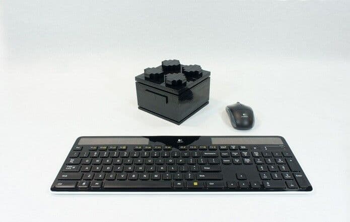 Computador feito com Lego tem desempenho 'top' e pode ficar a sua cara