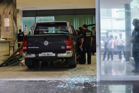 Motorista invade Ministério da Fazenda e é encaminhado à Polícia Federal