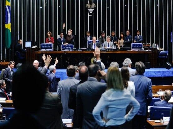 Bancada do PT atropela Ministério da Fazenda na negociação com governadores