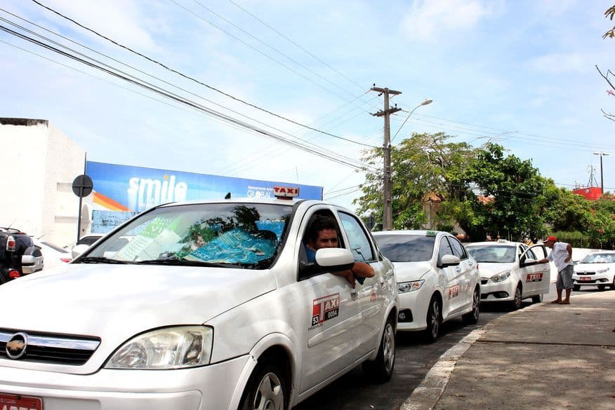 Sindicato diz que fiscalização da PMJP é ‘frouxa’, mas vê viés político em protesto de taxistas