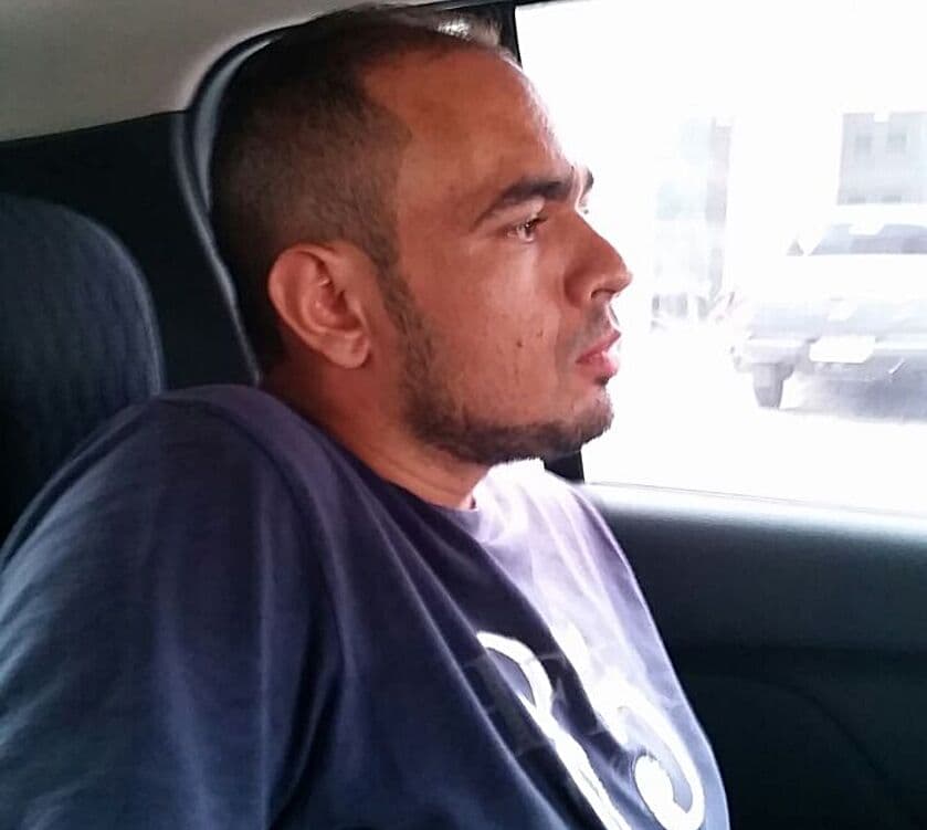 Policia prende suspeito de desbloquear alarmes para furtar veículos em Campina Grande