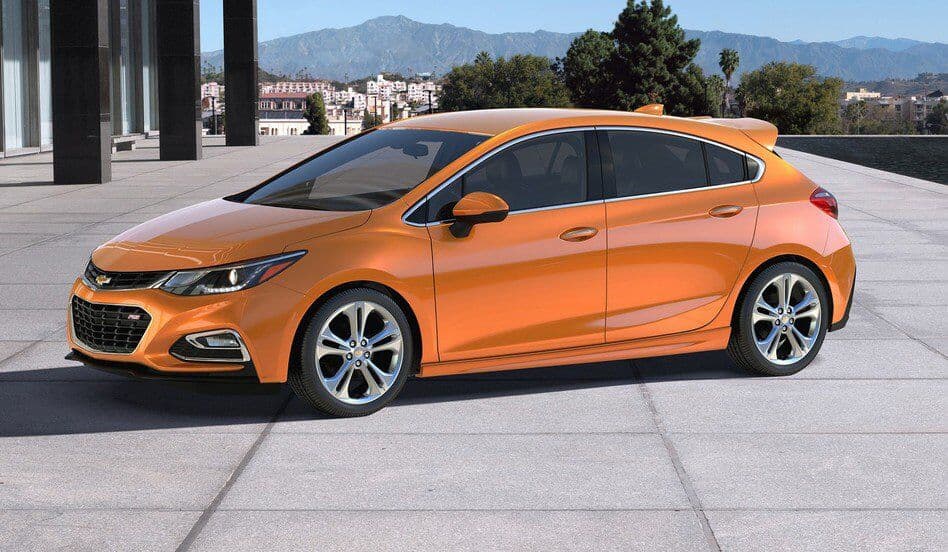 Novo Cruze Hatch será exibido no Salão do Automóvel de São Paulo