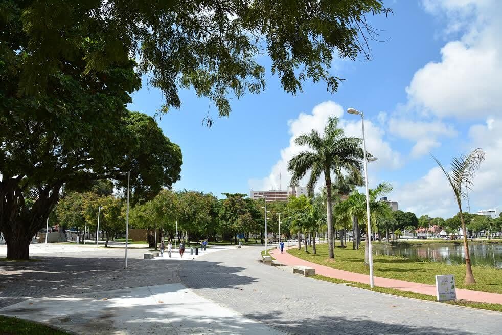 Ação celebra mês do consumidor, com exames gratuitos e distribuição de brindes, em João Pessoa