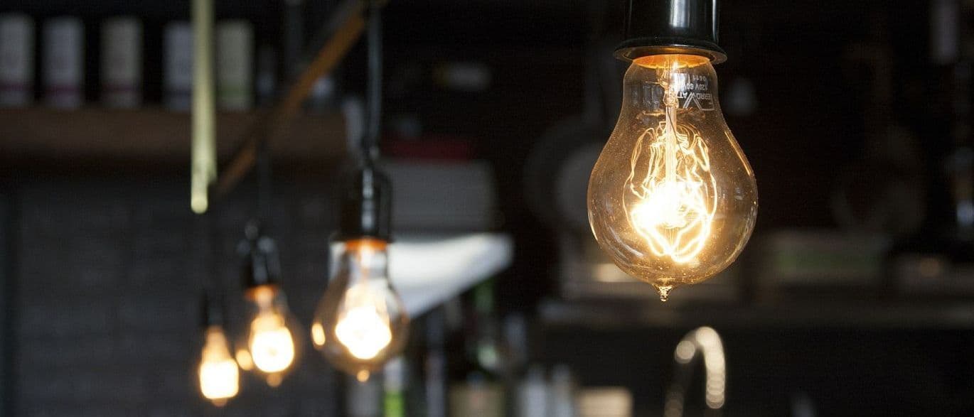 Lâmpadas incandescentes não poderão ser vendidas no Brasil a partir do dia 30