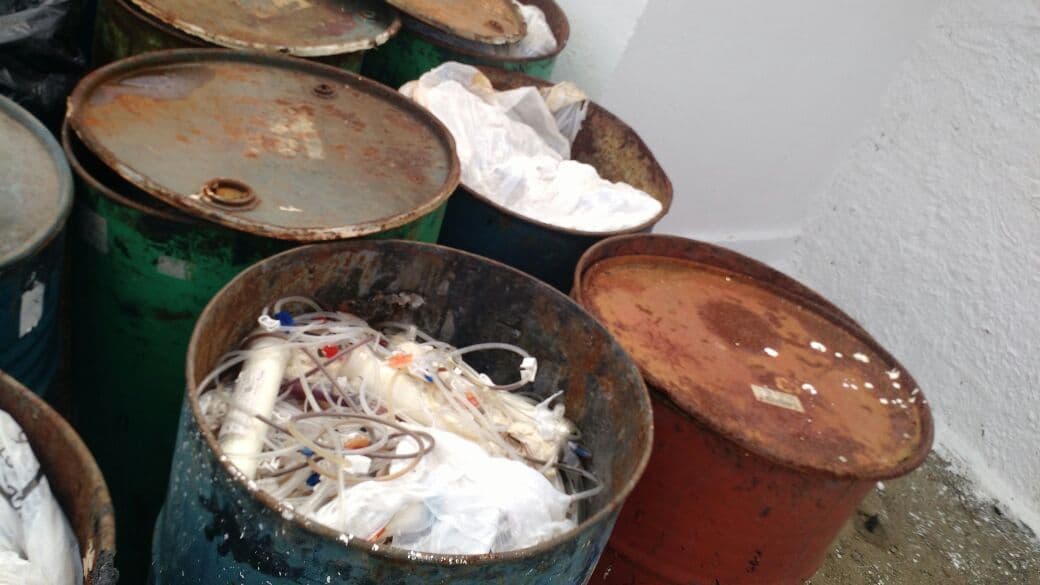 Operação encontra placenta e restos humanos em sede de empresa